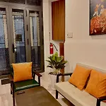 Saigon Holiday House